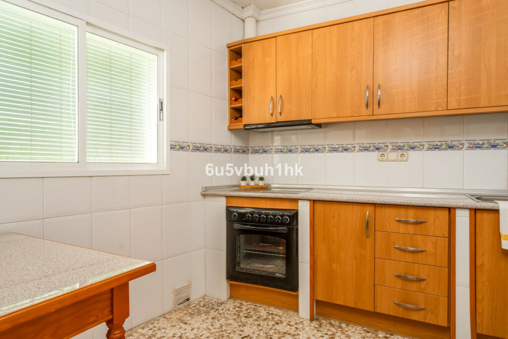 Townhouse Tolox Málaga - image 7