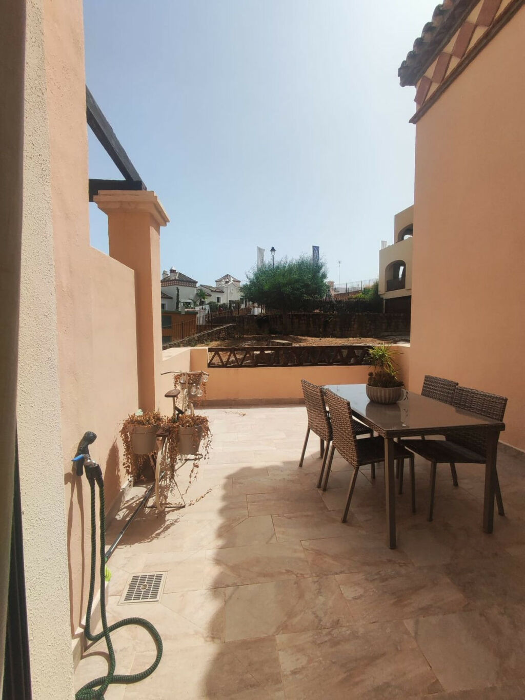 Middle Floor Apartment Estepona Málaga - image 7
