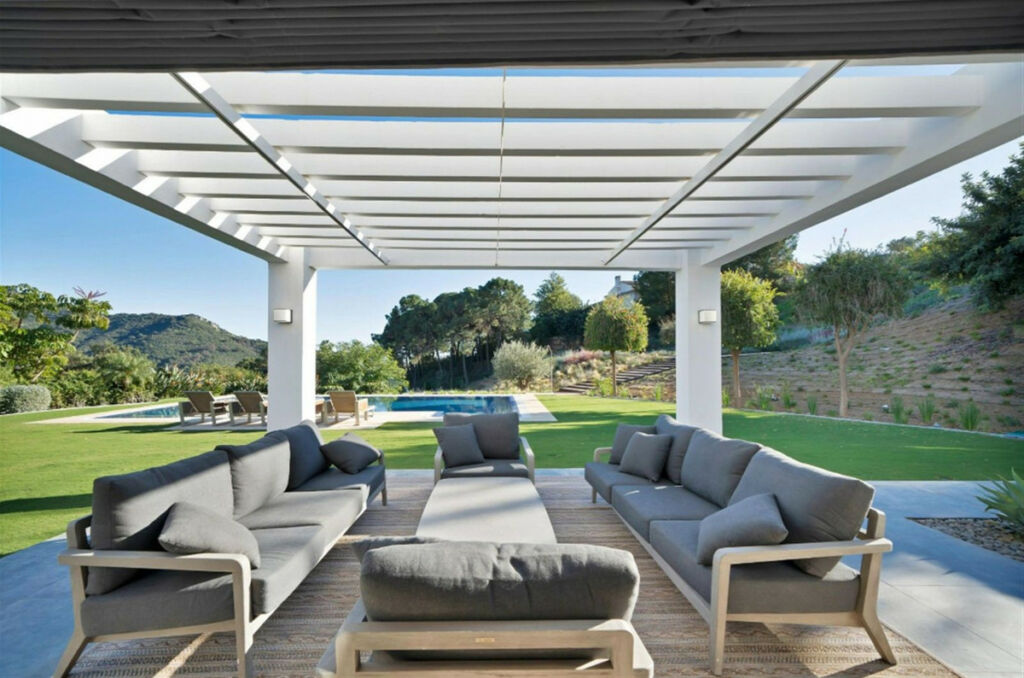 Detached Villa Benahavís Málaga - image 9