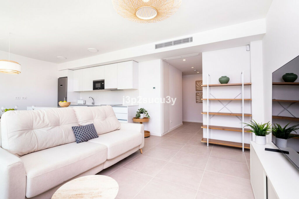 Ground Floor Apartment Bel Air Málaga - image 7