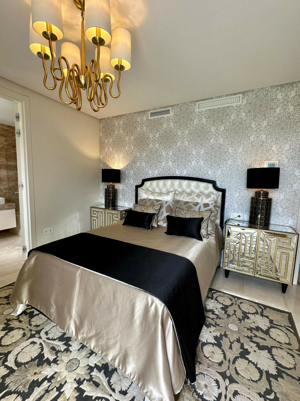 Detached Villa Marbella Málaga - image 22