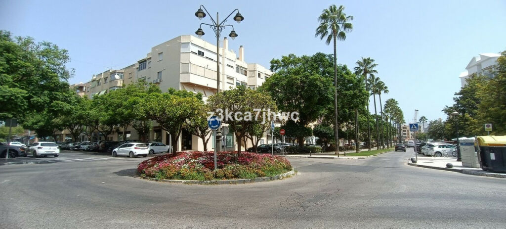 Ground Floor Apartment Estepona Málaga - image 21