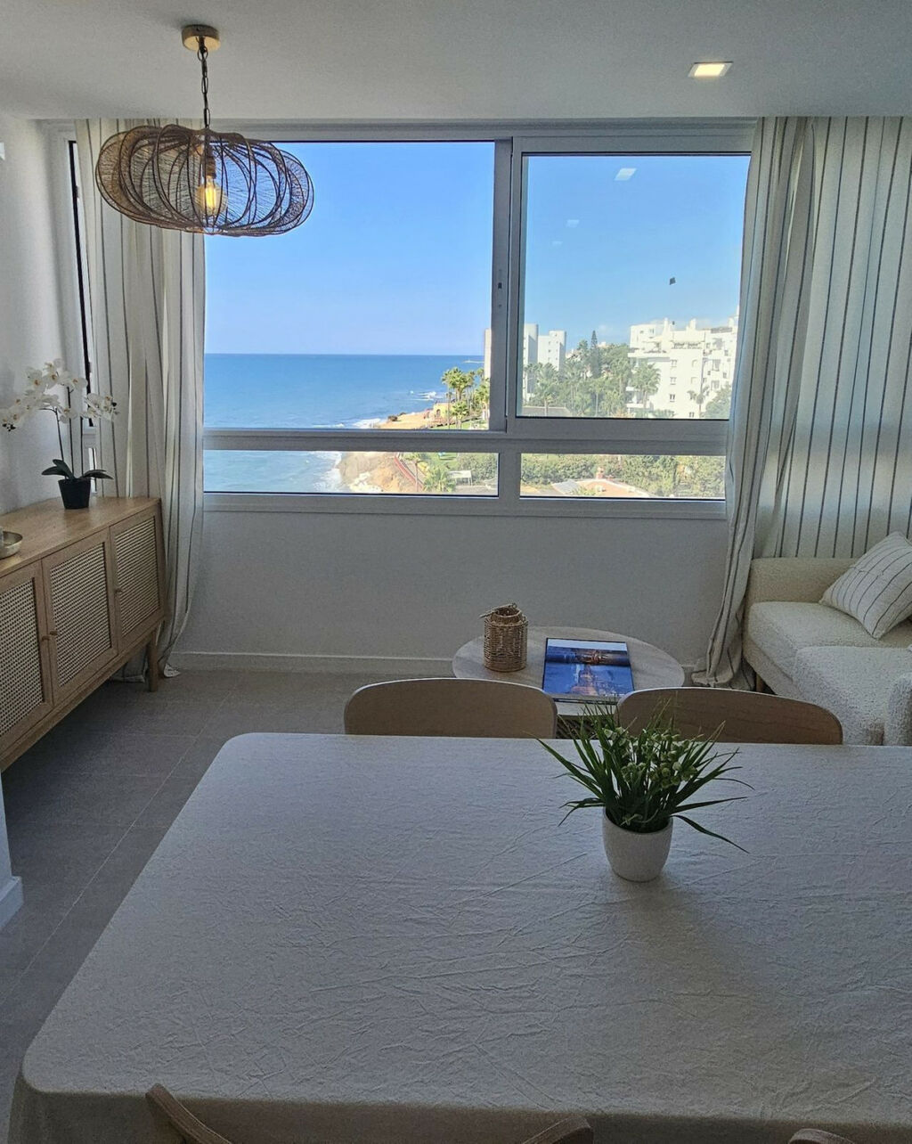 Middle Floor Apartment Calahonda Málaga - image 8