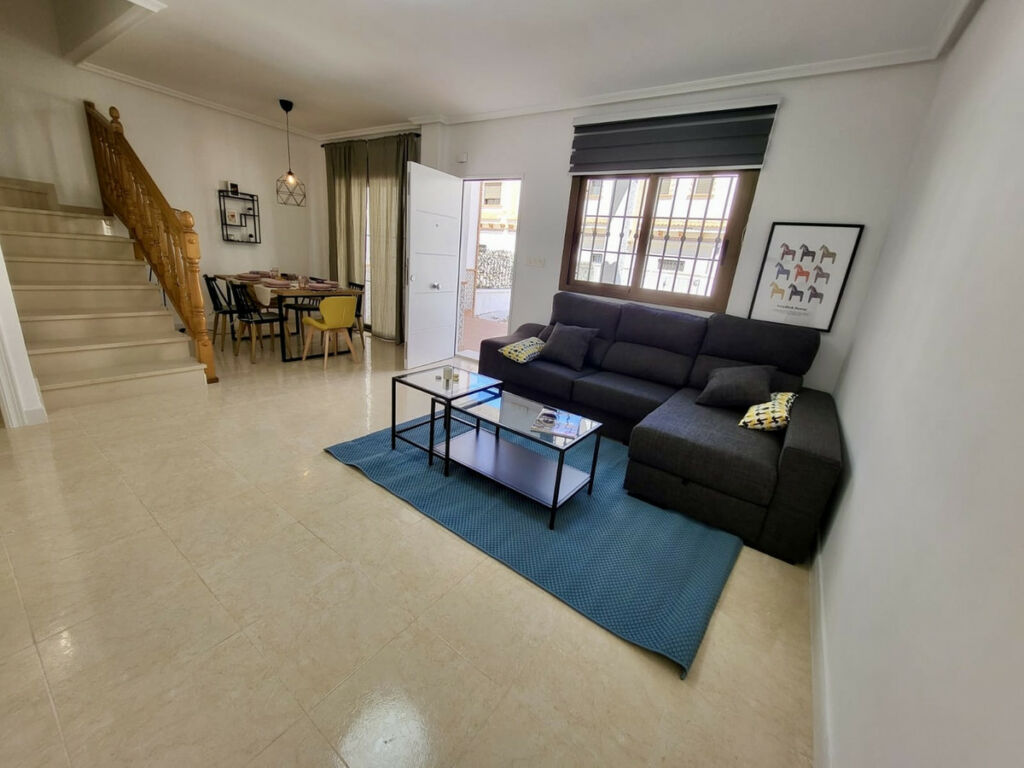 Townhouse San Miguel de Salinas Alicante - image 8