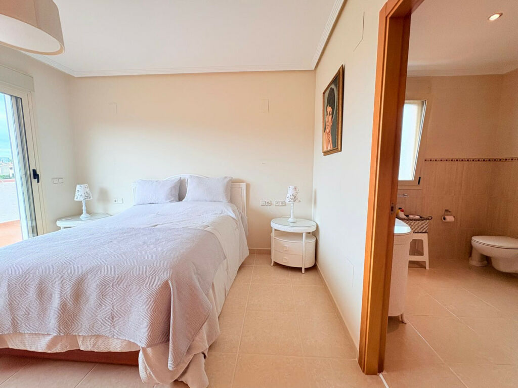 Detached Villa Calpe Alicante - image 8