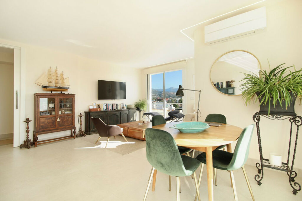 Middle Floor Apartment Guadalmina Alta Málaga - image 8