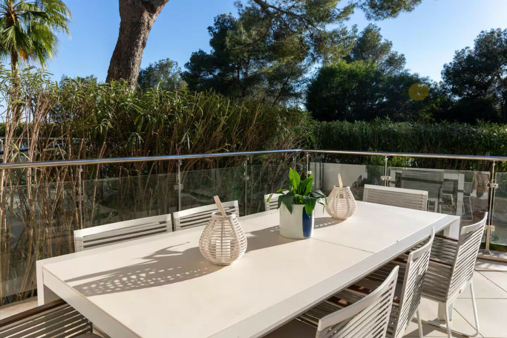 Townhouse Sierra Blanca Málaga - image 8