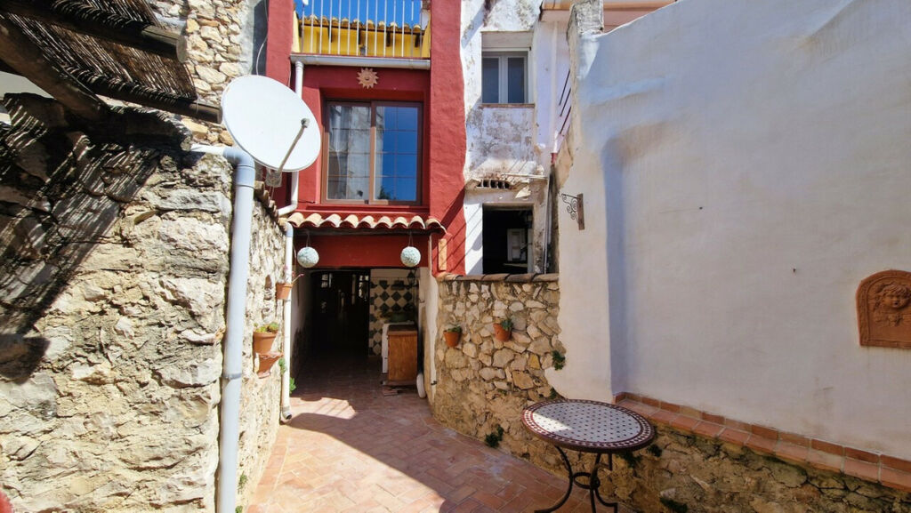 Townhouse Tárbena Alicante - image 8
