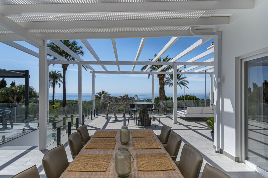 Detached Villa Elviria Málaga - image 8