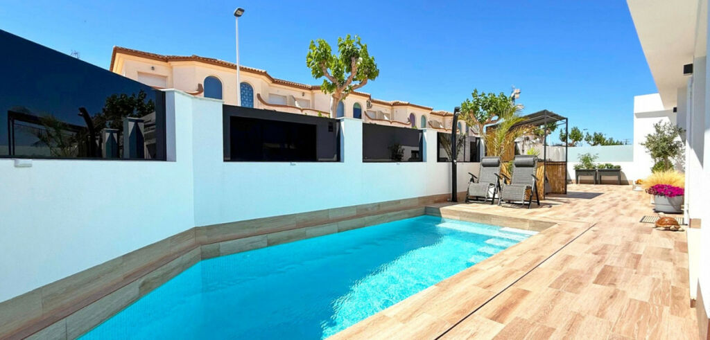 Detached Villa San Pedro del Pinatar Murcia - image 8