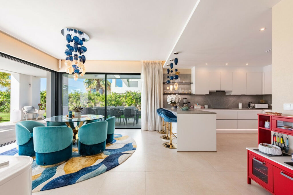 Detached Villa La Cala Golf Málaga - image 8