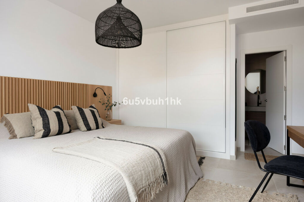Penthouse La Capellania Málaga - image 8