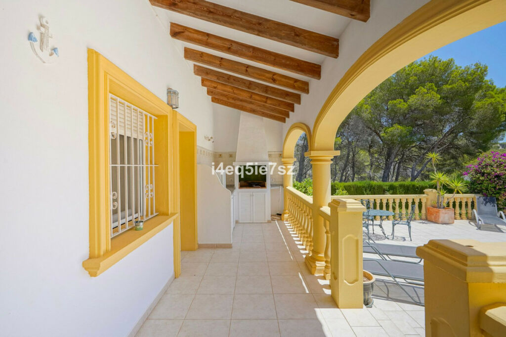 Detached Villa Javea Alicante - image 8