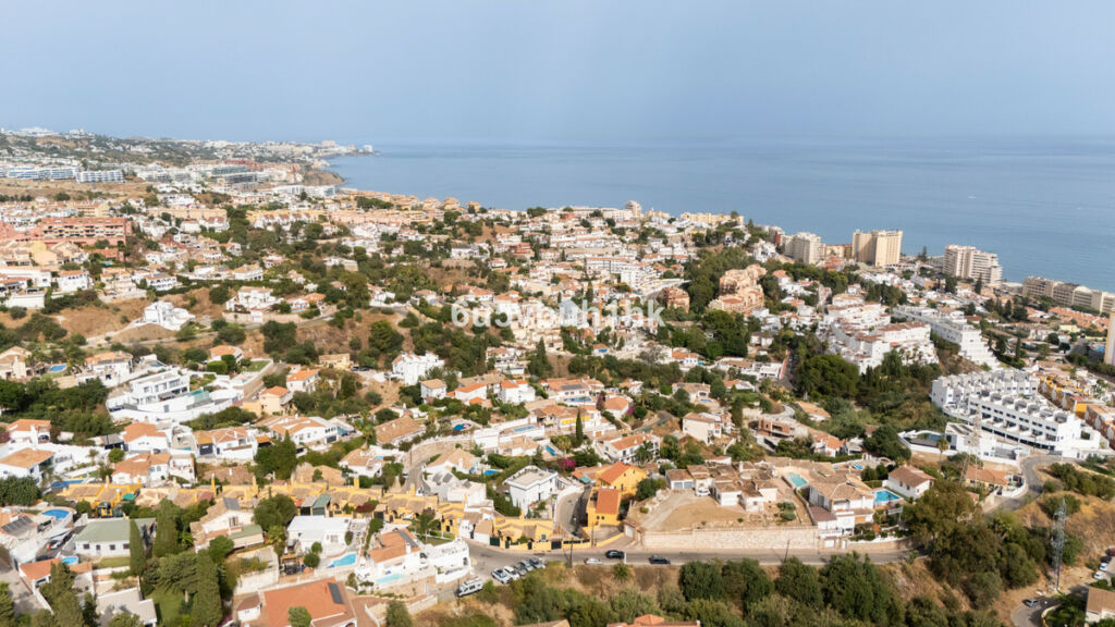 Detached Villa Torreblanca Málaga - image 8