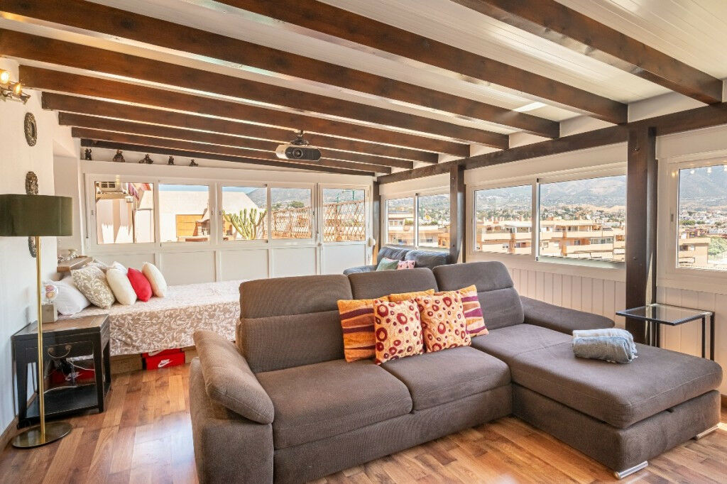 Penthouse Las Lagunas Málaga - image 8