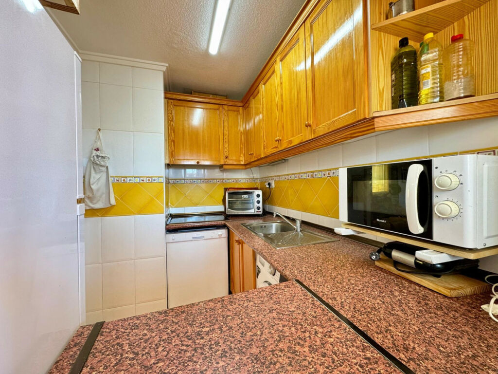 Penthouse Torrevieja Alicante - image 8