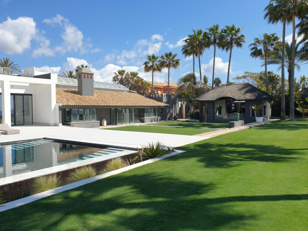Detached Villa Los Monteros Málaga - image 8