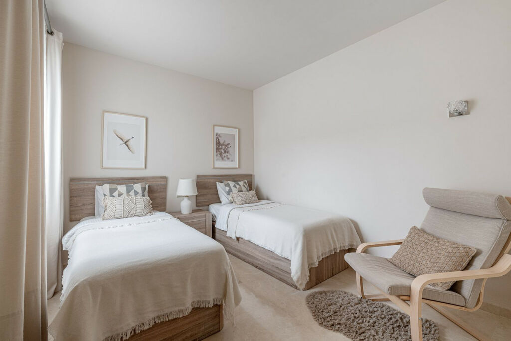 Middle Floor Apartment Casares Málaga - image 8