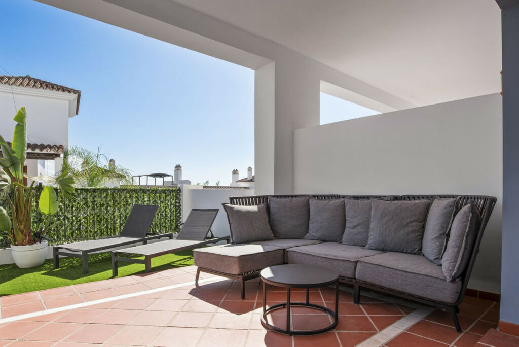 Ground Floor Apartment Benahavís Málaga - image 8
