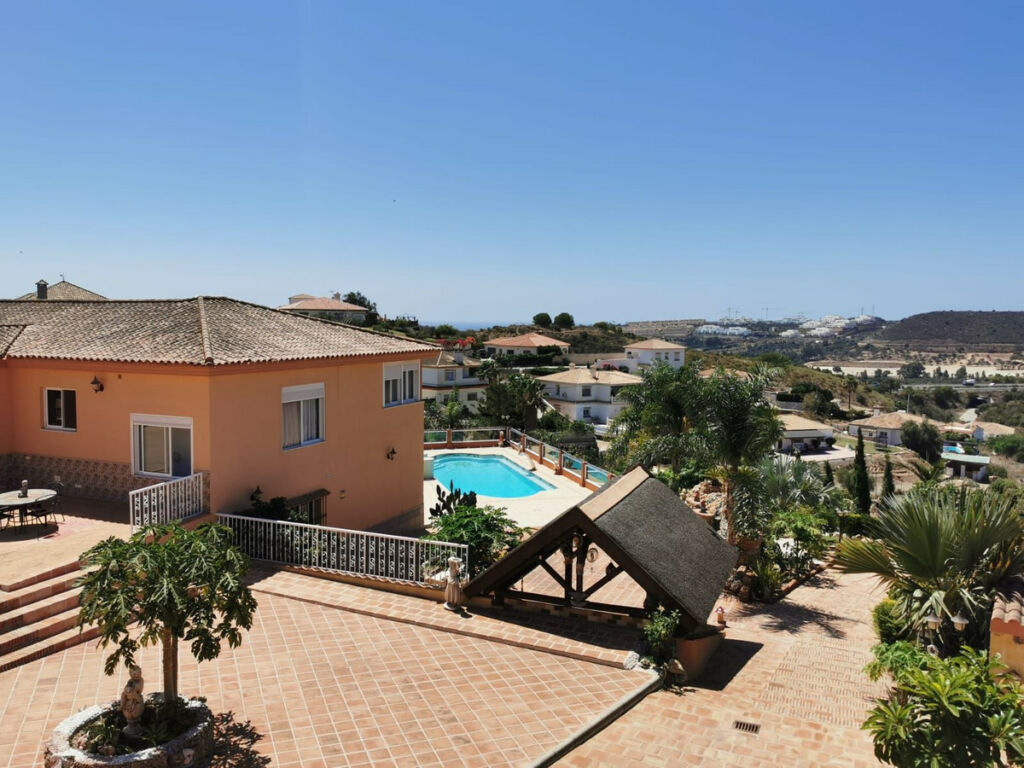 Detached Villa La Cala de Mijas Málaga - image 8