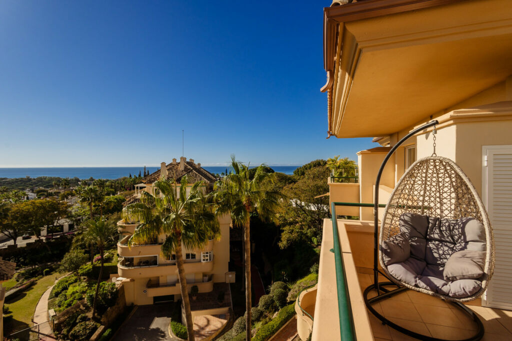 Middle Floor Apartment Elviria Málaga - image 8
