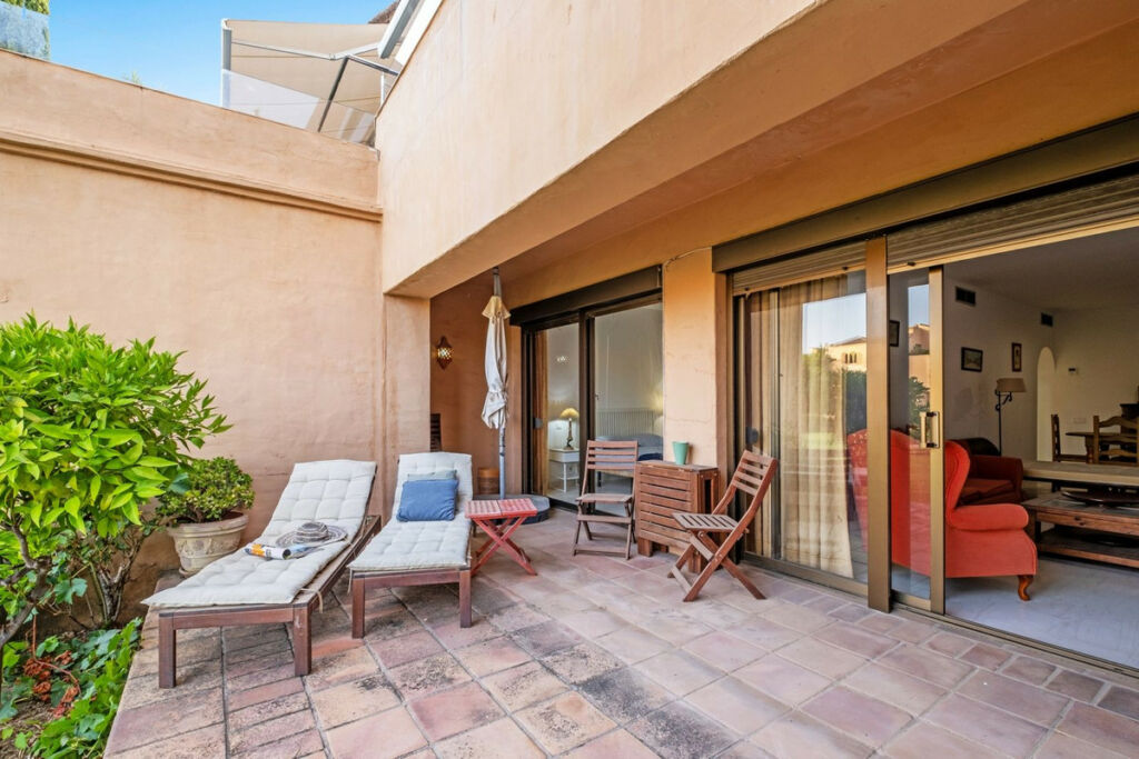 Ground Floor Apartment New Golden Mile Málaga - image 8