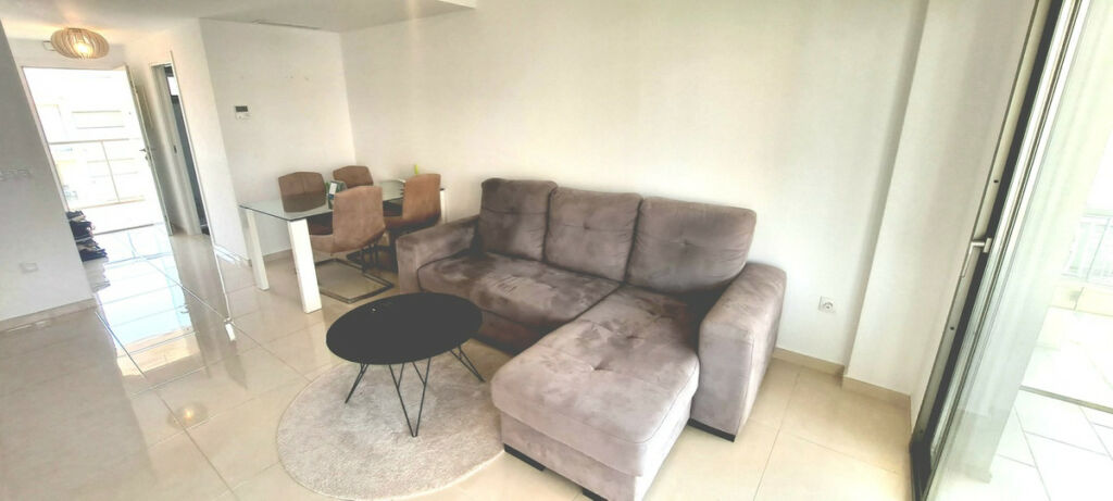 Ground Floor Apartment Villamartin Alicante - image 8