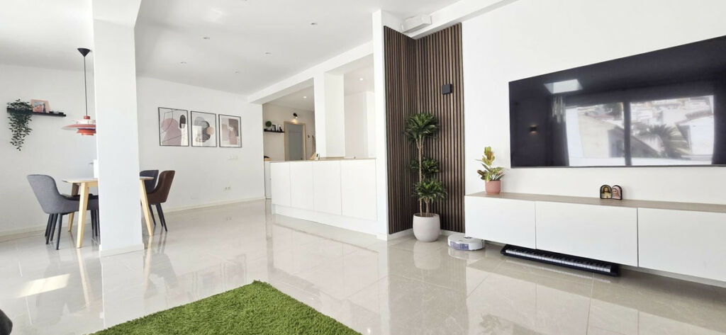 Penthouse Benalmadena Pueblo Málaga - image 8