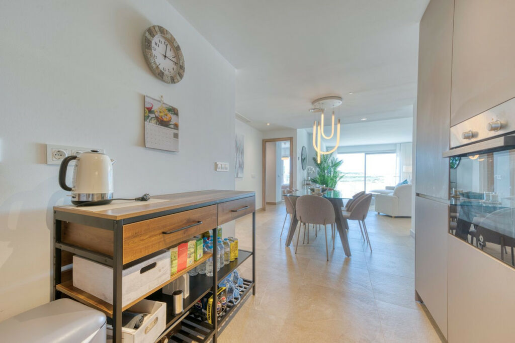 Penthouse Estepona Málaga - image 9