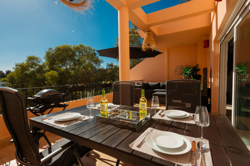 Penthouse Nueva Andalucía Málaga - image 8