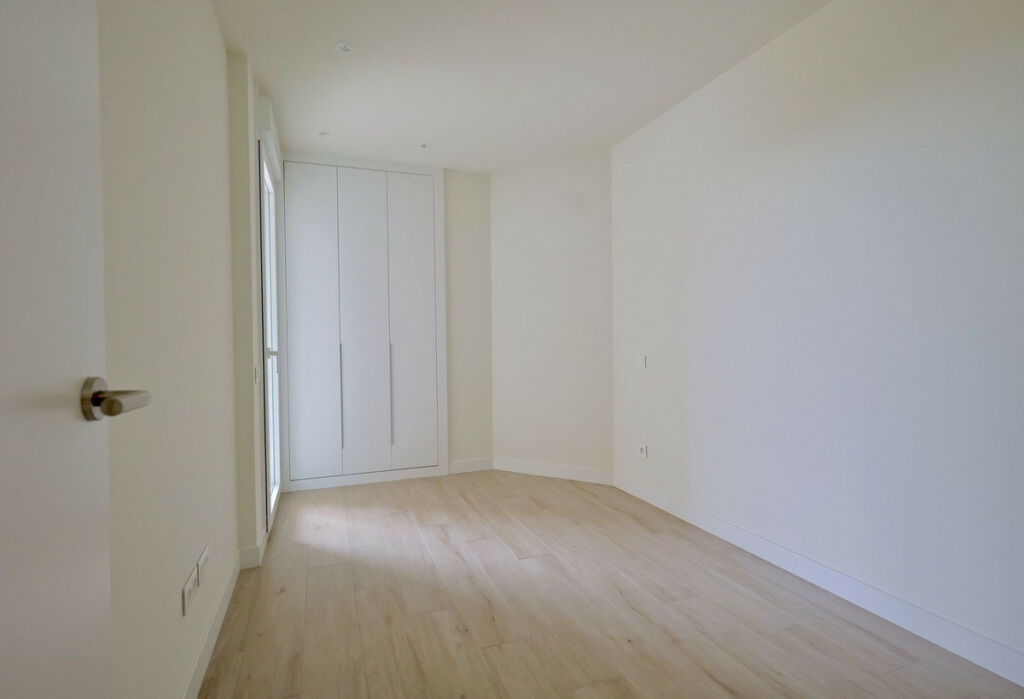 Middle Floor Apartment Javea Alicante - image 8