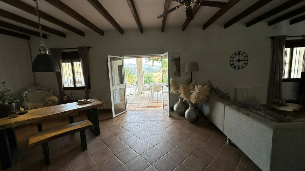 Detached Villa Alora Málaga - image 8