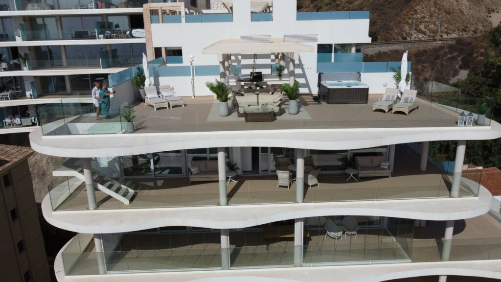 Penthouse Fuengirola Málaga - image 8