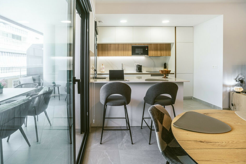 Middle Floor Apartment Playa Del Cura Alicante - image 9
