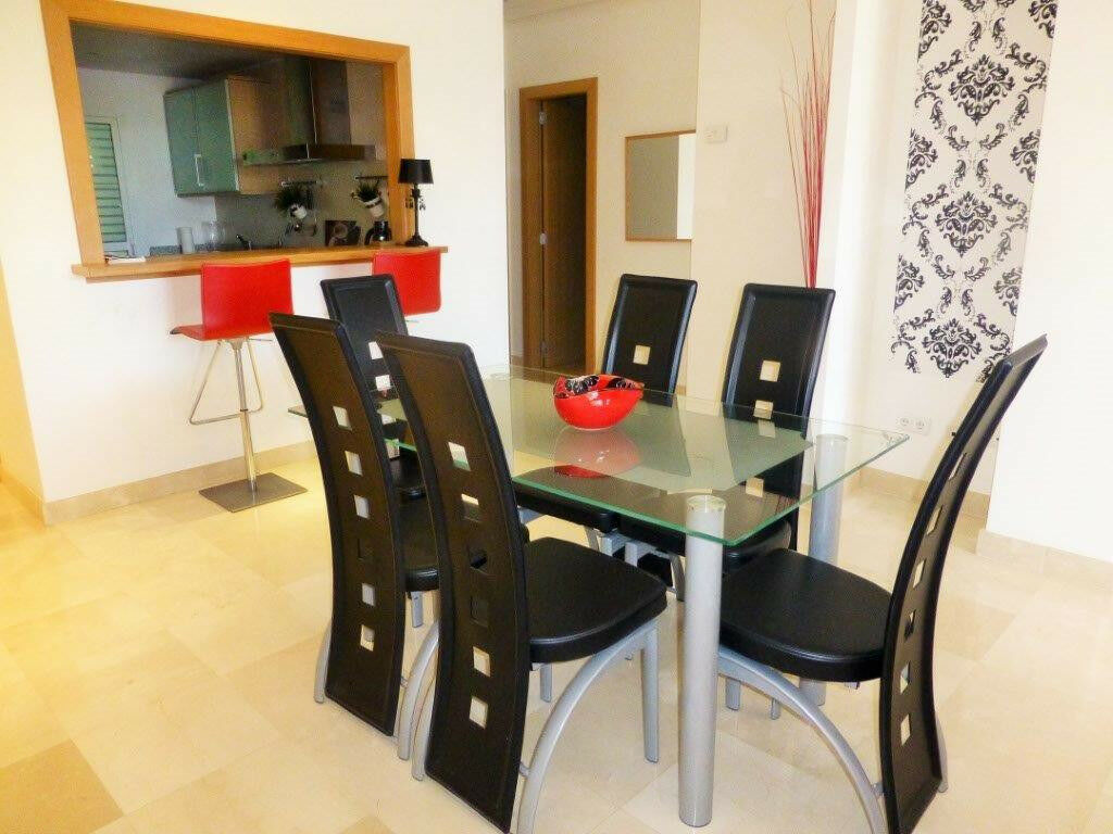 Middle Floor Apartment Estepona Málaga - image 8