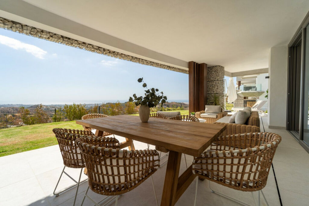 Ground Floor Apartment La Quinta Málaga - image 8