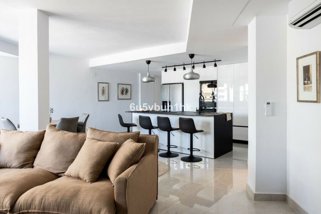 Middle Floor Apartment Málaga Málaga - image 8