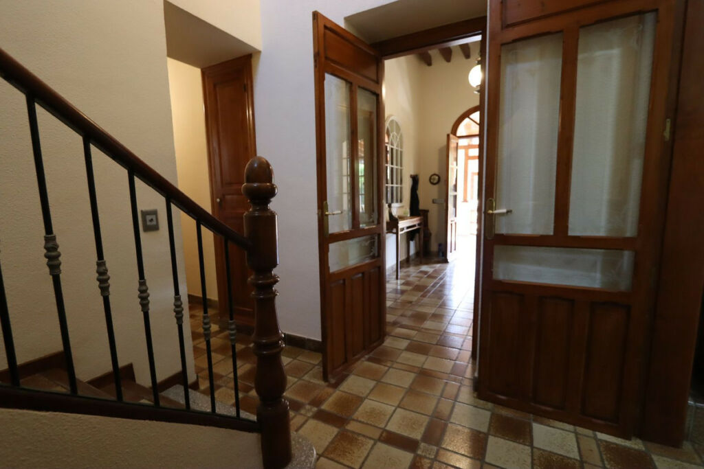 Detached Villa Mutxamel Alicante - image 8