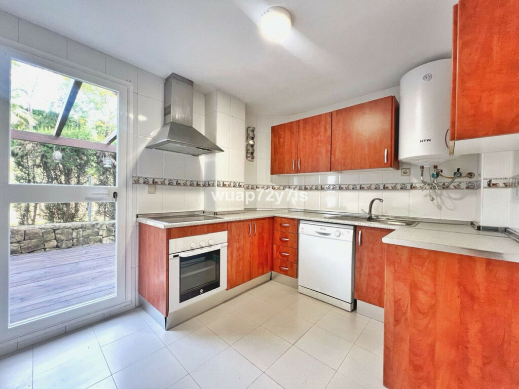Ground Floor Apartment Costalita Málaga - image 12