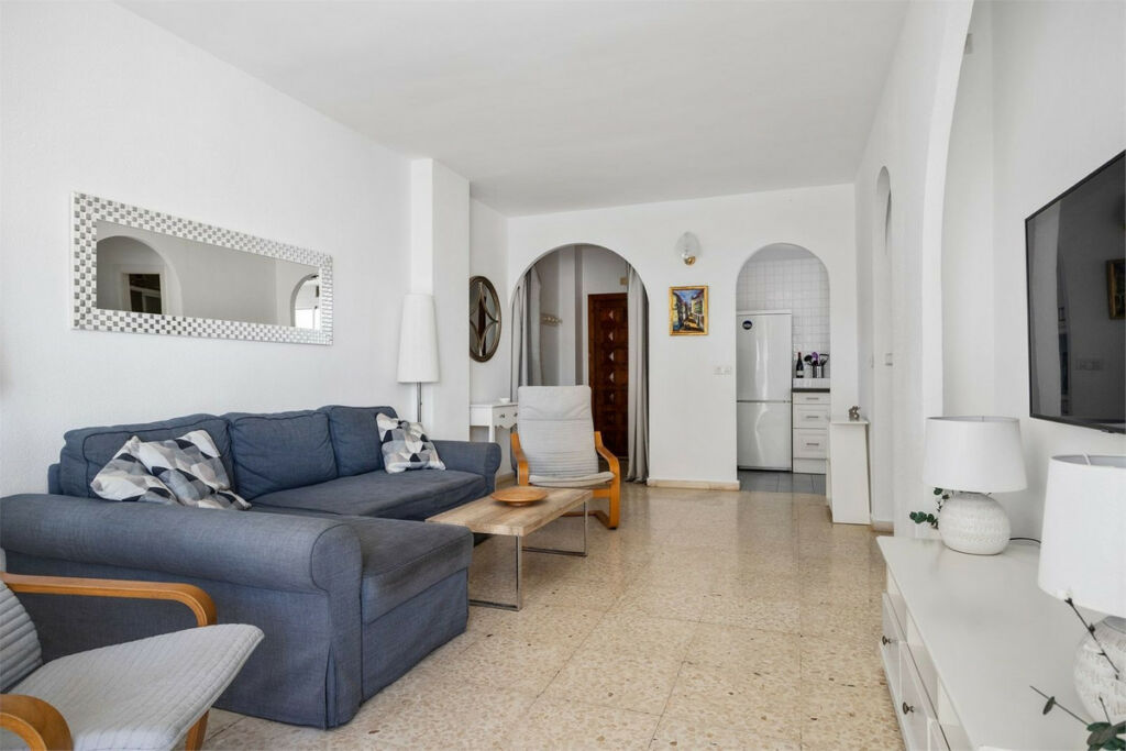Ground Floor Apartment Los Boliches Málaga - image 8