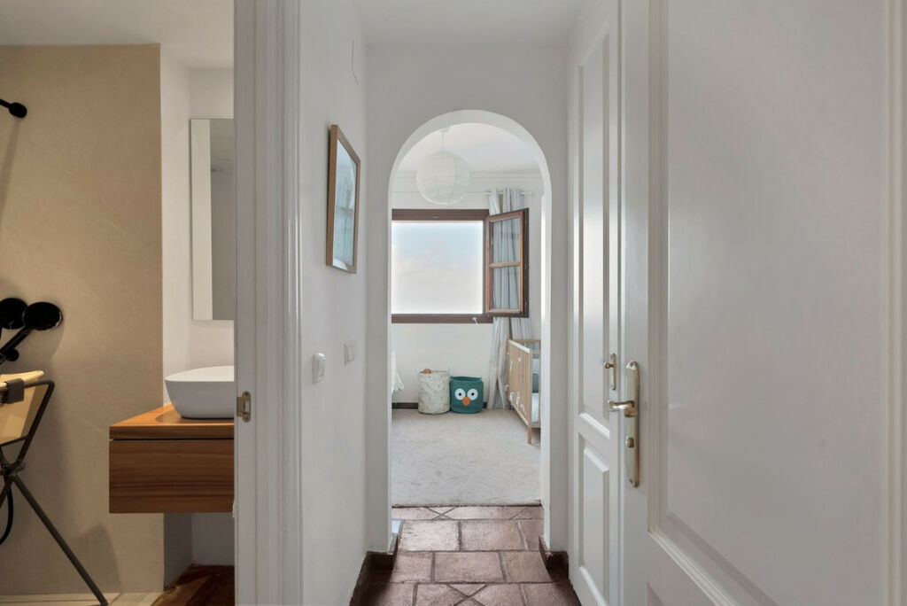 Penthouse La Heredia Málaga - image 8