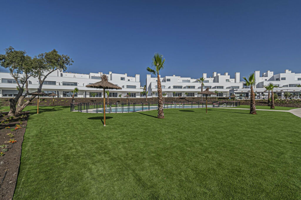 Ground Floor Apartment Bel Air Málaga - image 8