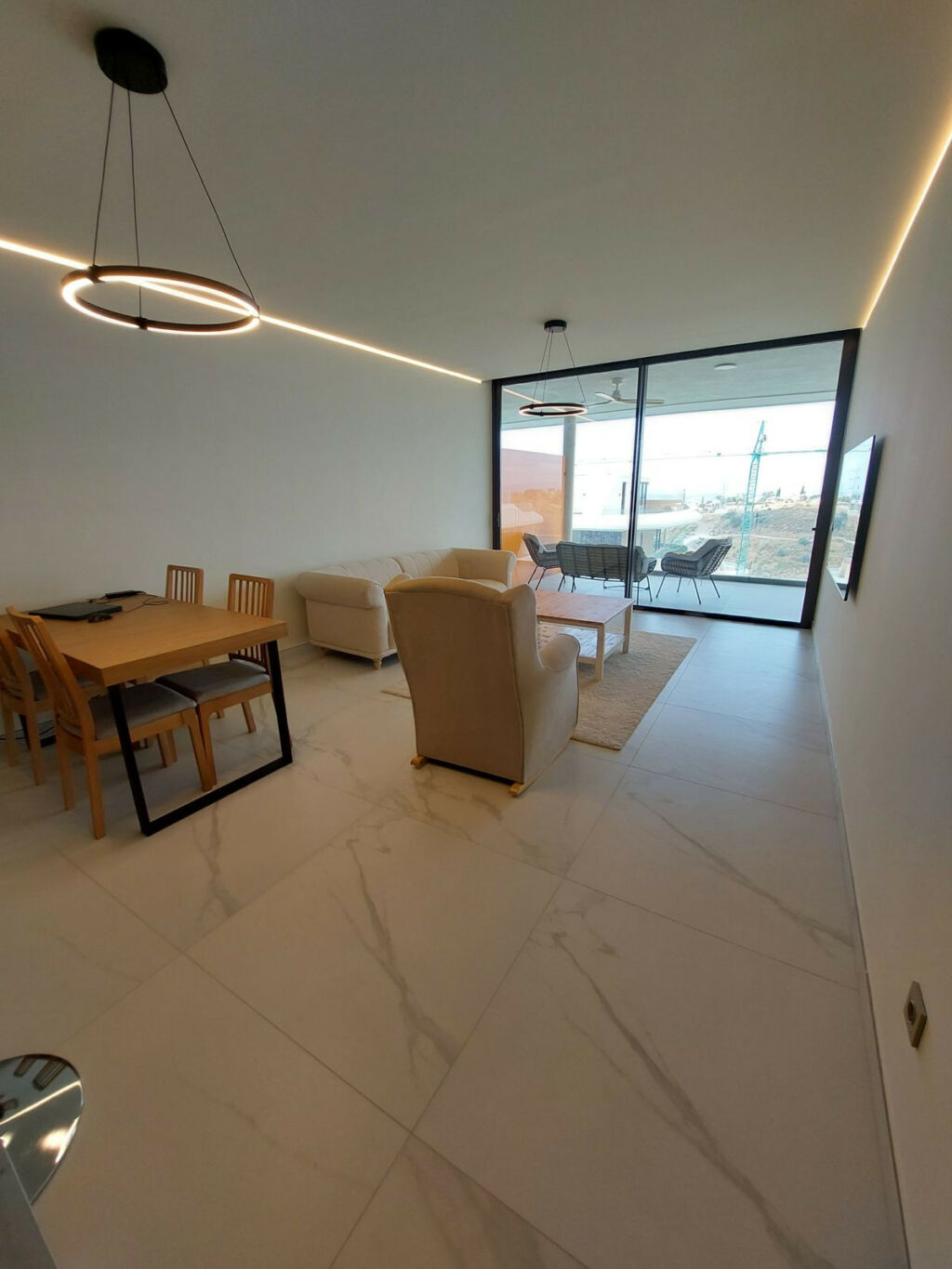 Middle Floor Apartment Higueron Málaga - image 8