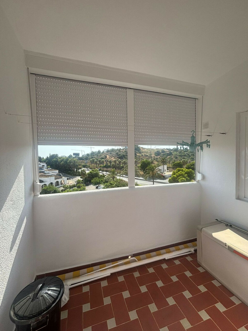 Middle Floor Apartment Estepona Málaga - image 8