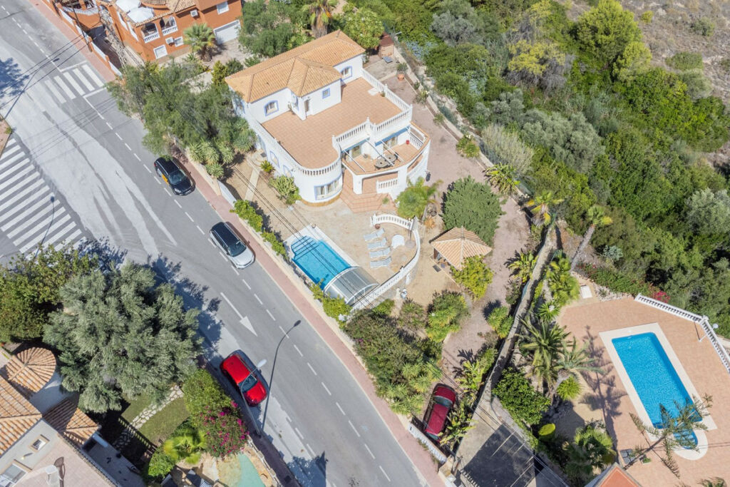 Detached Villa El Campello Alicante - image 8