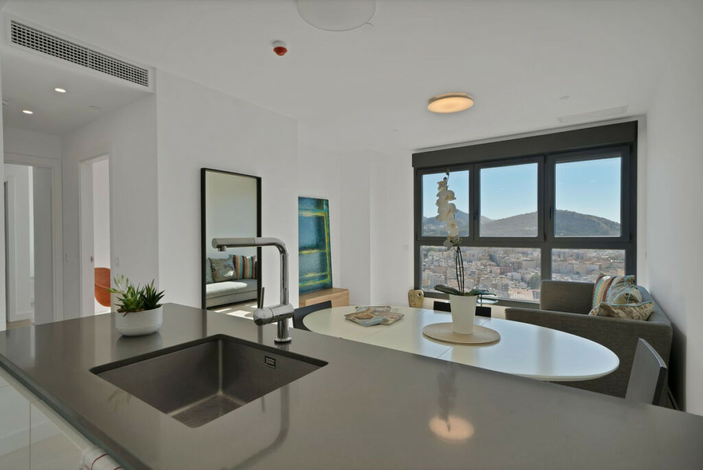Top Floor Apartment Málaga Málaga - image 8