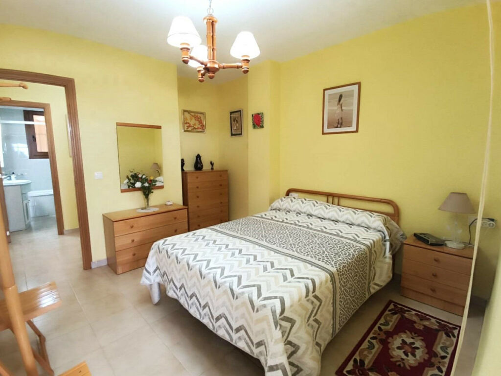 Penthouse Torrevieja Alicante - image 8