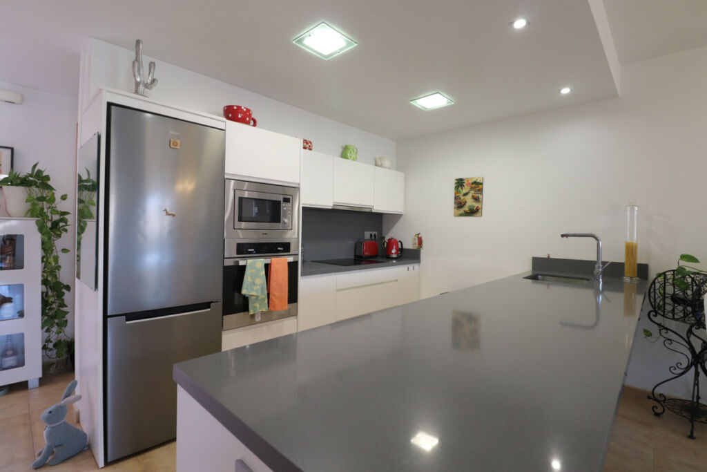 Townhouse Benijofar Alicante - image 8