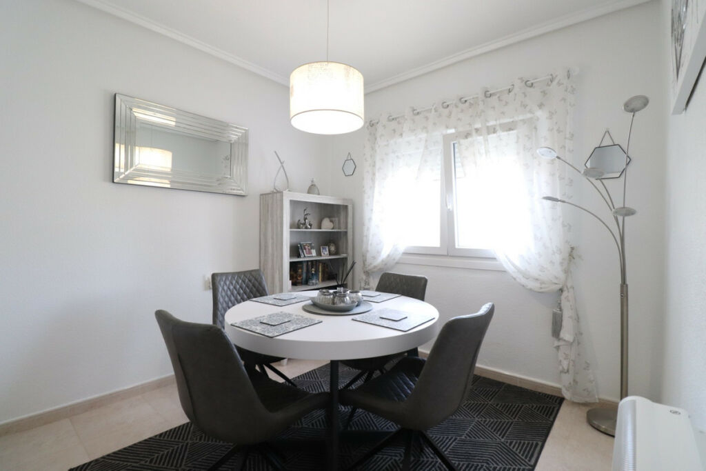 Townhouse Benijofar Alicante - image 8