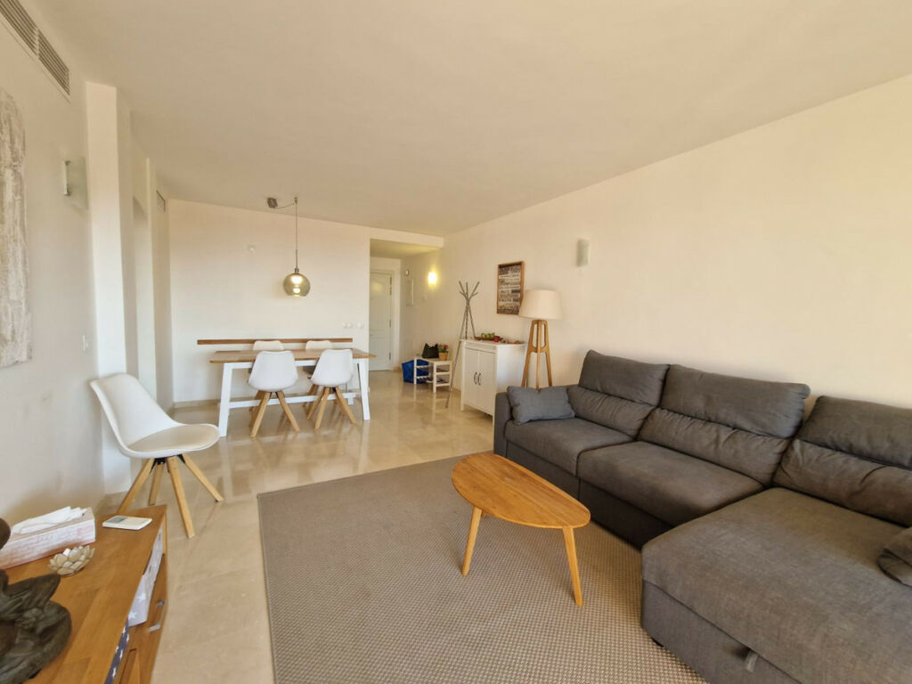 Middle Floor Apartment Calahonda Málaga - image 12